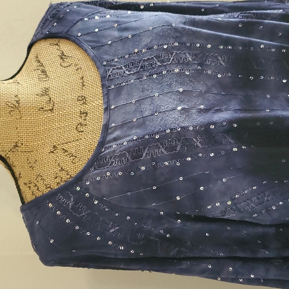 Sami & Jo Dark Purple Tie dye ric rack sequins Shark bite hem Lg. Casual Travel - Picture 5 of 9